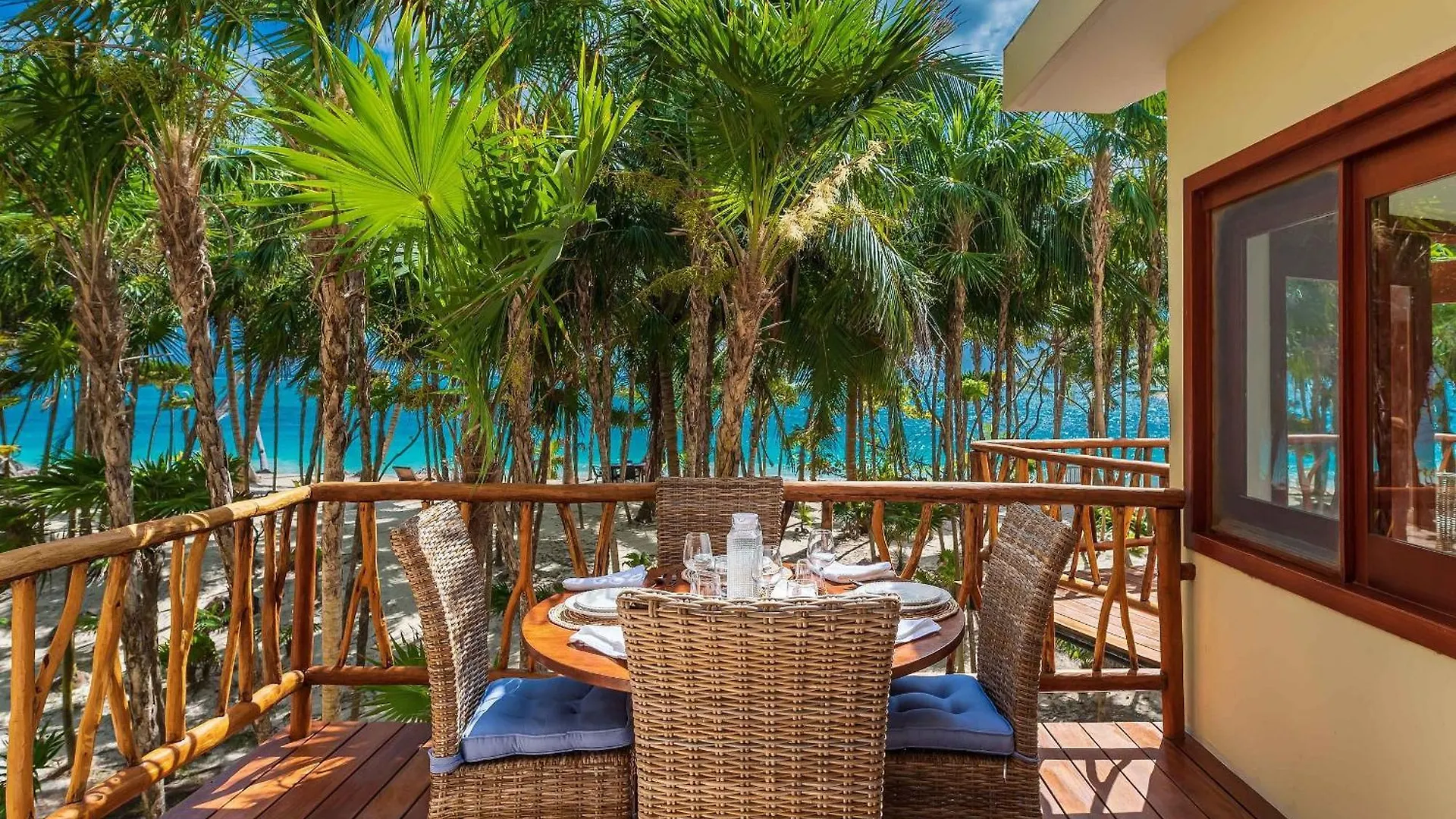 Casa Nah Balam. Very Private. A Perfect Get Away! Tulum Villa