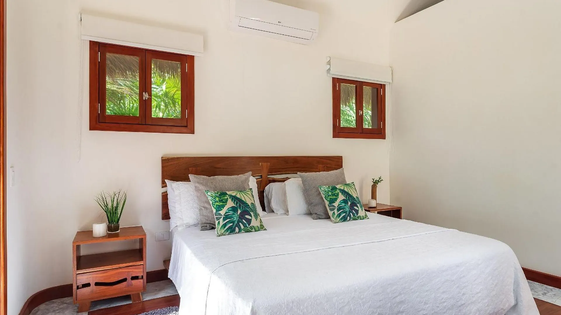 Villa Casa Nah Balam. Very Private. A Perfect Get Away! Tulum