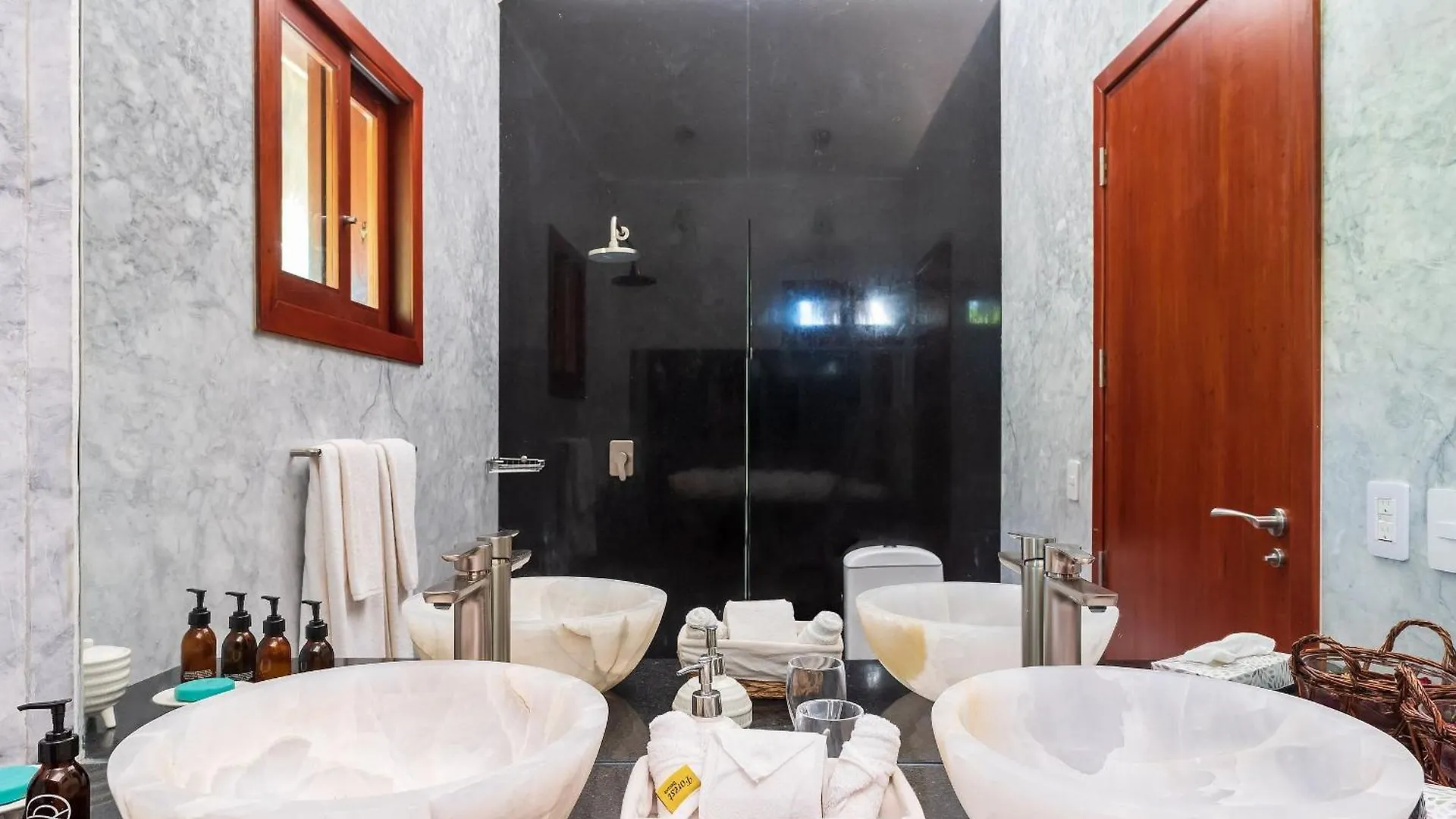 Casa Nah Balam. Very Private. A Perfect Get Away! Tulum Villa