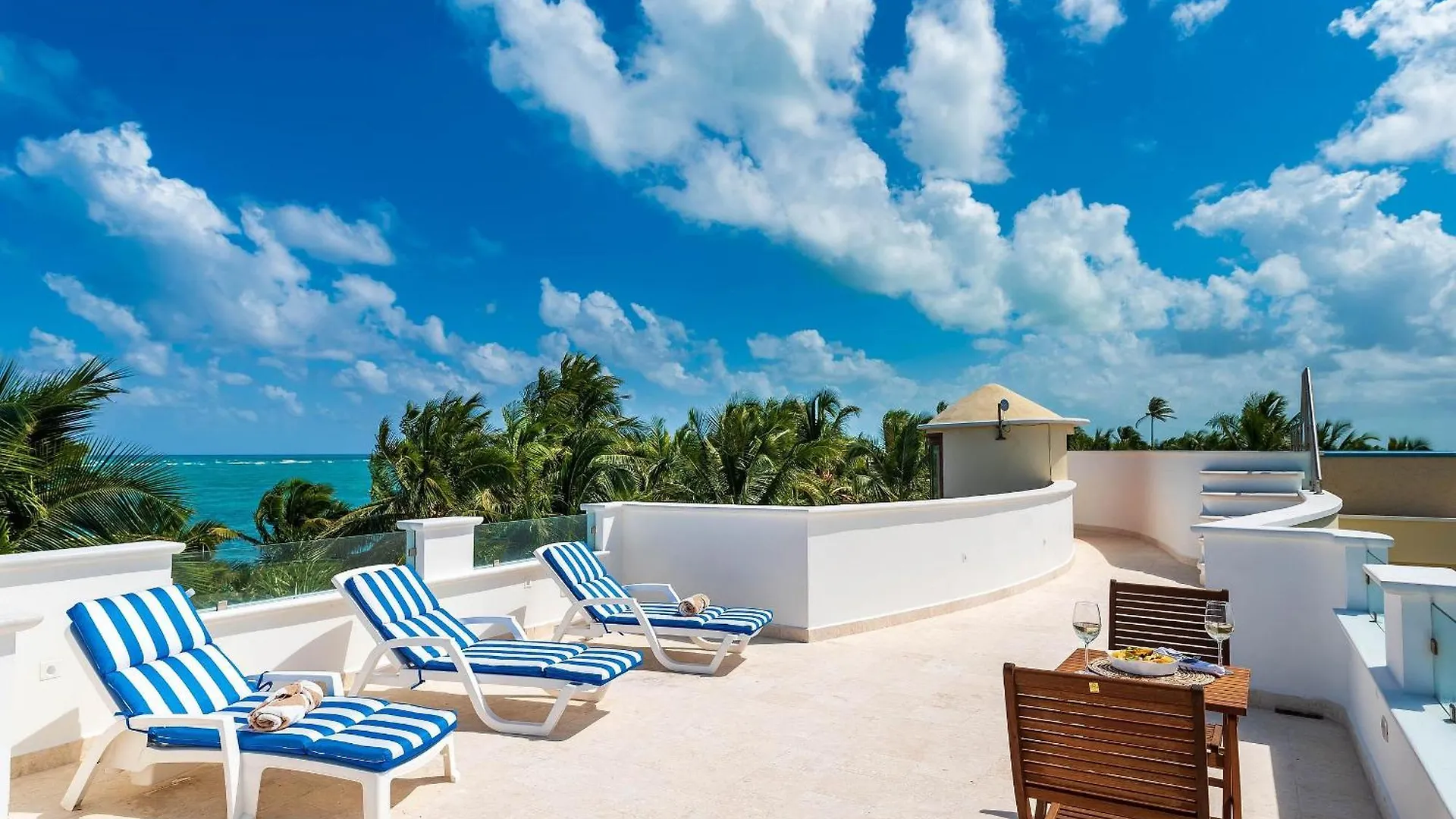 Casa Nah Balam. Very Private. A Perfect Get Away! Tulum