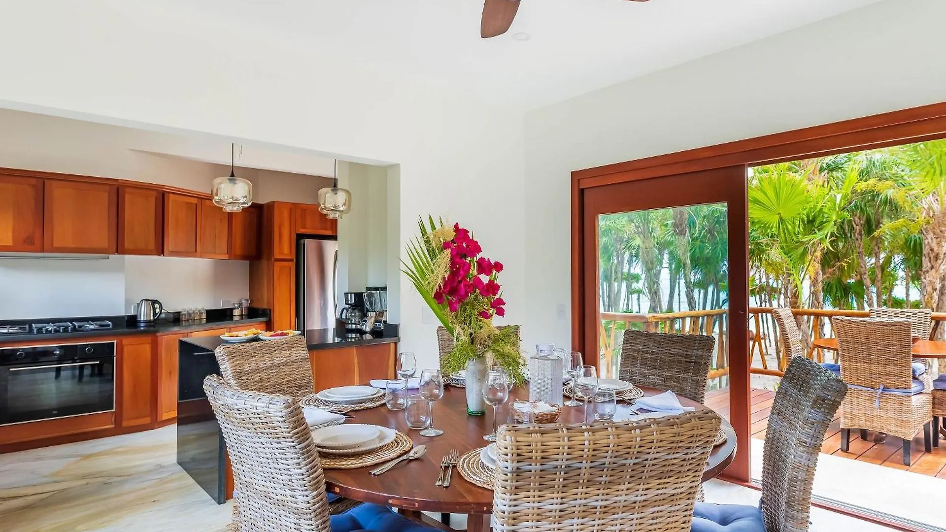 Casa Nah Balam. Very Private. A Perfect Get Away! Tulum